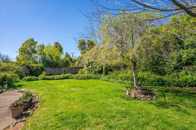 $389,800 | 3708 Traverse Street, Redding, CA 96002