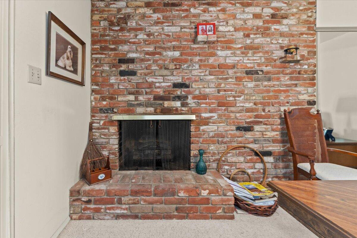 3708 Traverse Street Redding, CA 96002 - Photo 8 of 45 08-3708 Traverse St - I2-1