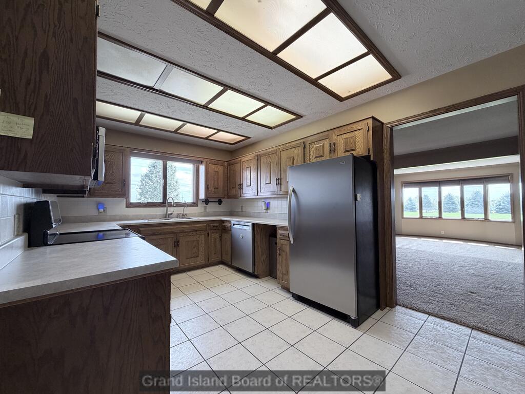 1498 East One-R Road Grand Island, NE 68801 - Photo 8 of 36 Gallery Image 8