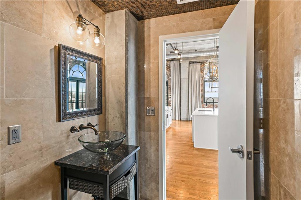 3180 Mathieson Drive Northeast, Unit 1205 Atlanta, GA 30305 - Photo 18 of 48