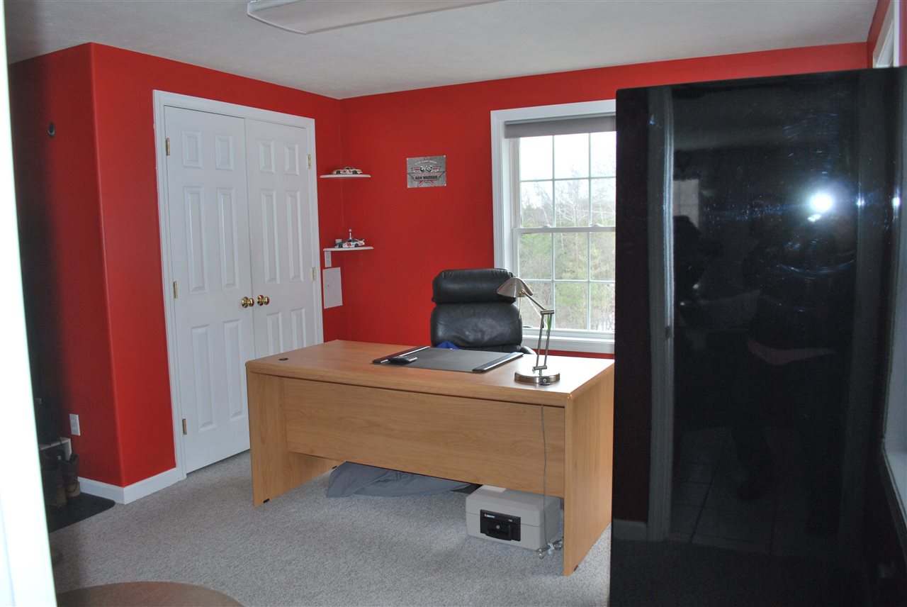 93 Gould Road Weare, NH 03281 - Photo 16 of 27