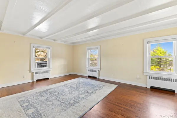 $1,100,000 | 7 Rolling Hills Road, Thornwood, NY 10594