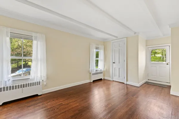 $1,100,000 | 7 Rolling Hills Road, Thornwood, NY 10594