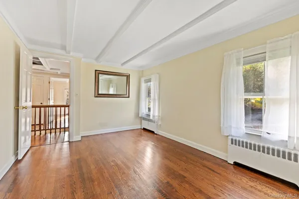 $1,100,000 | 7 Rolling Hills Road, Thornwood, NY 10594