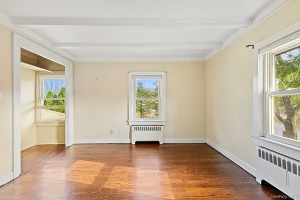 $1,100,000 | 7 Rolling Hills Road, Thornwood, NY 10594