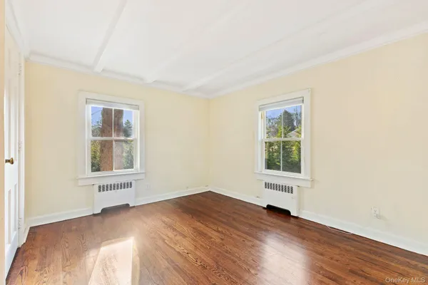 $1,100,000 | 7 Rolling Hills Road, Thornwood, NY 10594