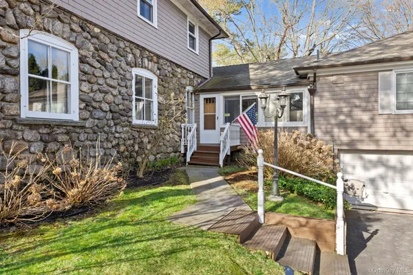 $1,100,000 | 7 Rolling Hills Road, Thornwood, NY 10594