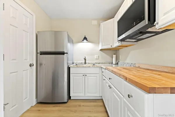 $1,100,000 | 7 Rolling Hills Road, Thornwood, NY 10594