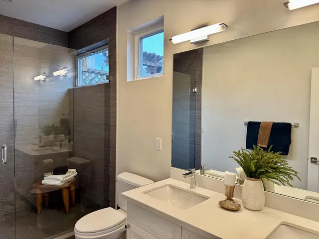 $3,588,000 | 16 Hillview Avenue, Redwood City, CA 94062