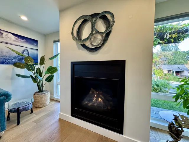 $3,588,000 | 16 Hillview Avenue, Redwood City, CA 94062