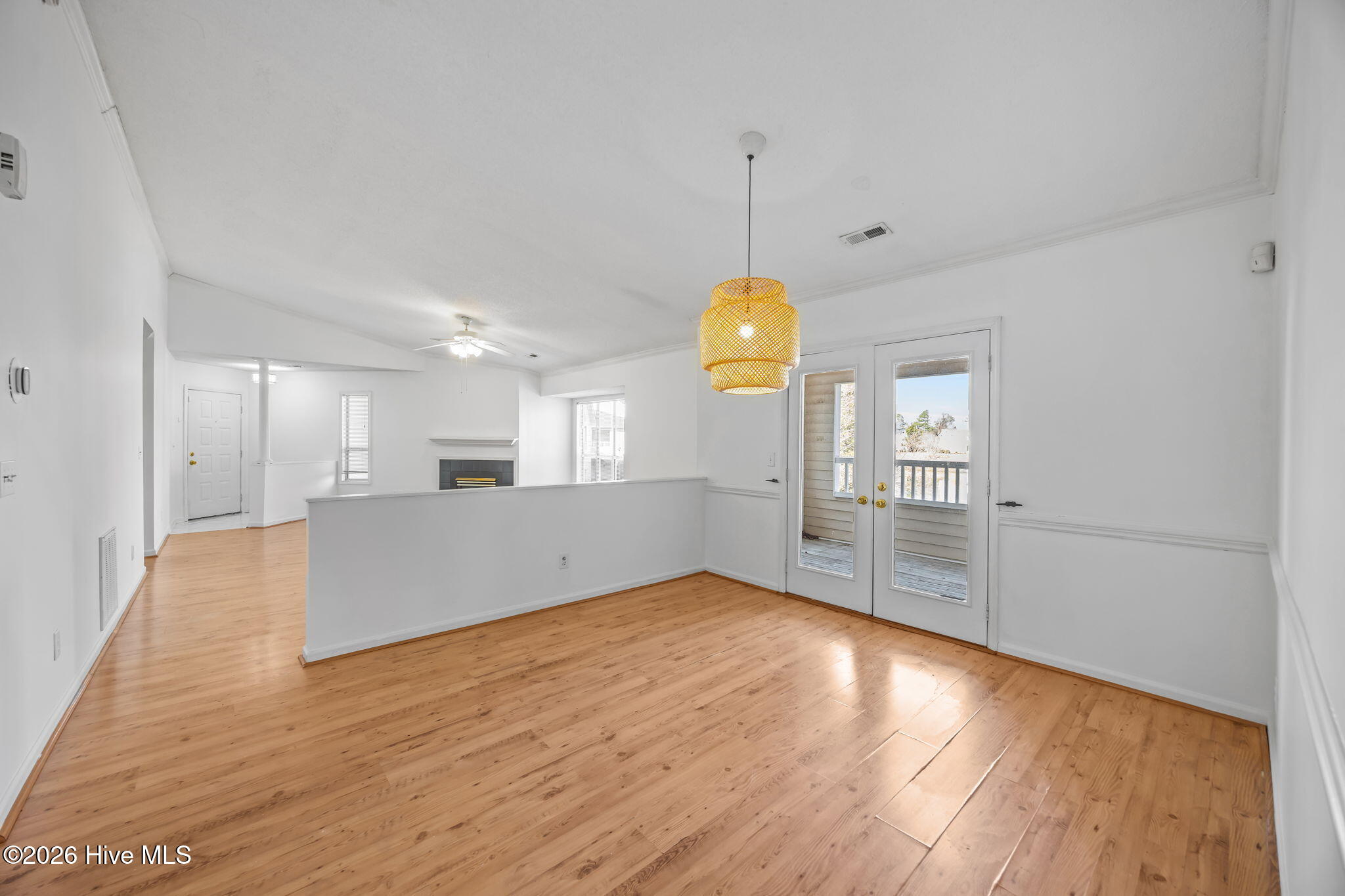 607 Spring Forest Road, Unit G Greenville, NC 27834 - Photo 10 of 24 Dining