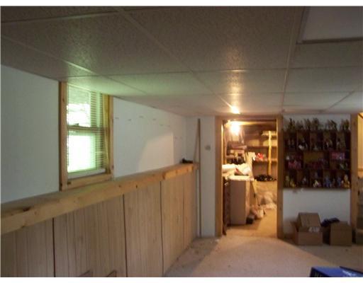 83 Upper Methodist Road Cumberland Center, ME 04021 - Photo 11 of 13 Den/Family/Great Room.