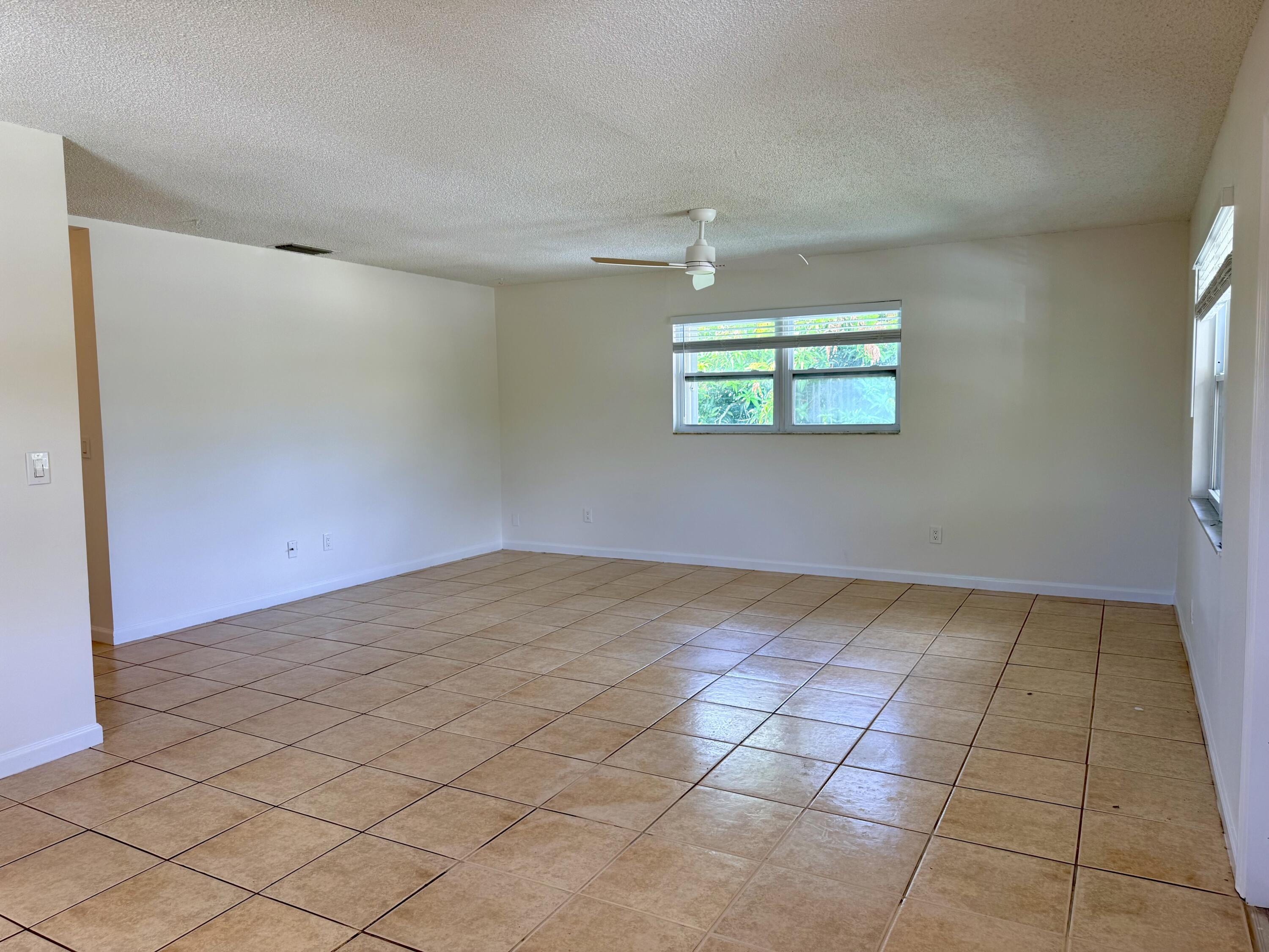 3362 Jefferson Street Stuart, FL 34997 - Photo 4 of 21 Entrance