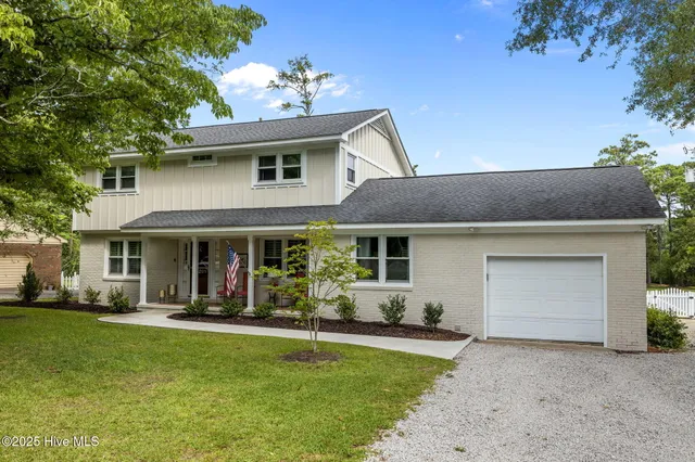 $499,000 | 3208 Country Club Road, Morehead City, NC 28557