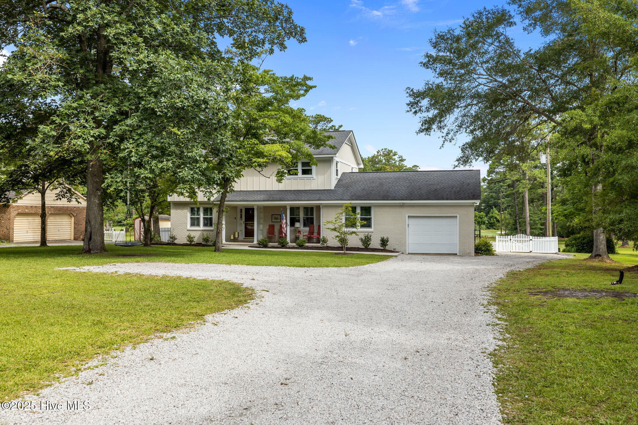 3208 Country Club Road Morehead City, NC 28557 - Photo 26 of 46 Drive way