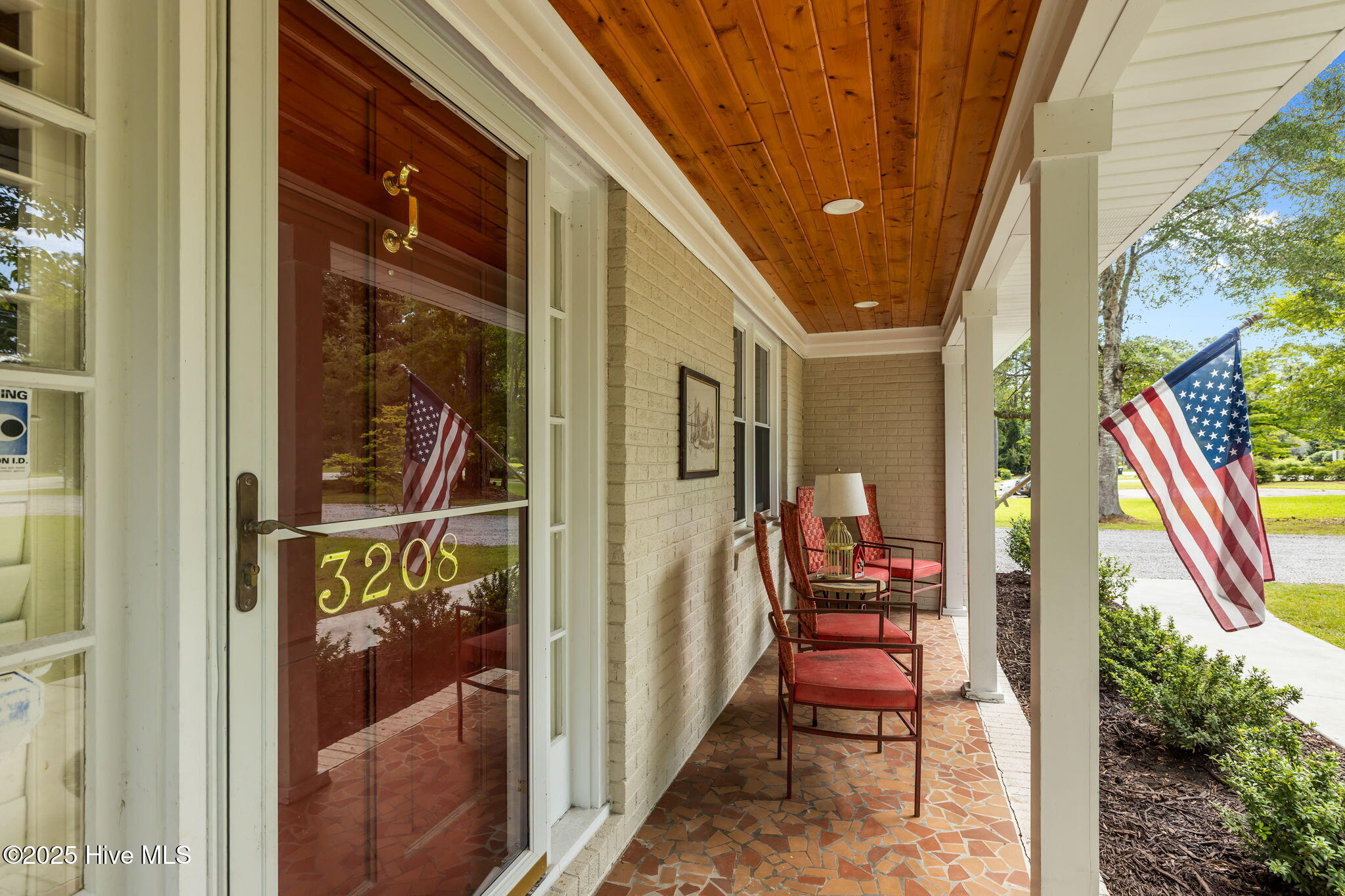 3208 Country Club Road Morehead City, NC 28557 - Photo 28 of 46 Porch