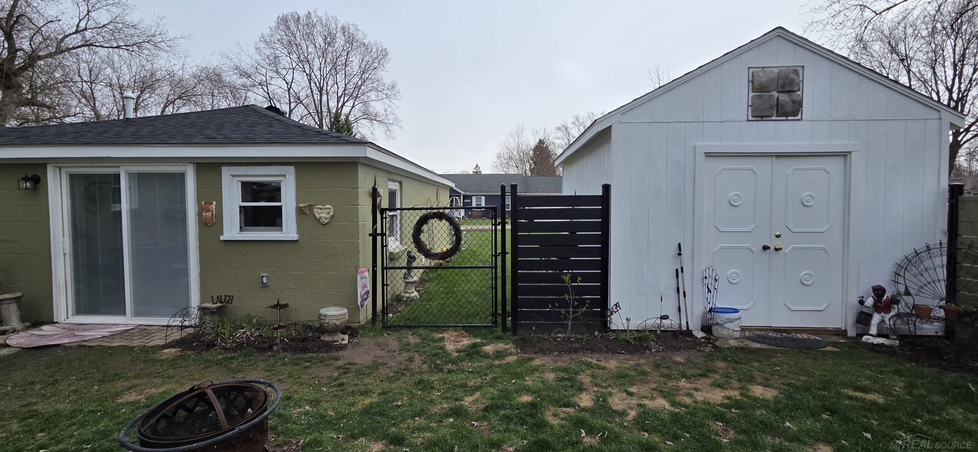 7354 Byron Road Lexington, MI 48450 - Photo 19 of 34