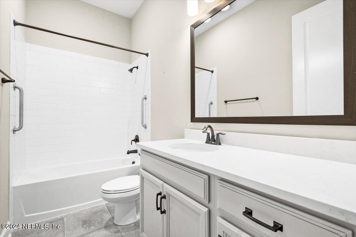 2566 Riley Oaks Trail Jacksonville, FL 32223 - Photo 23 of 47 Bathroom 2