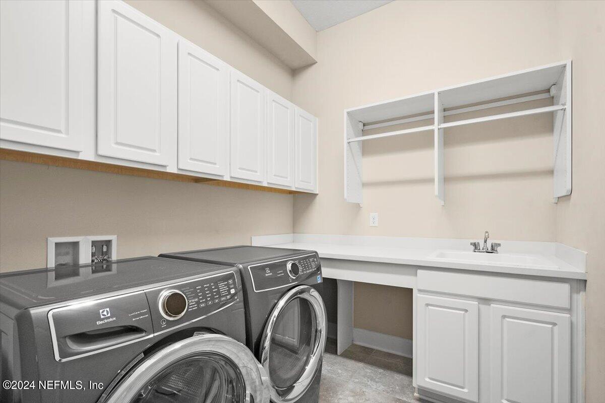 2566 Riley Oaks Trail Jacksonville, FL 32223 - Photo 38 of 47 Laundry