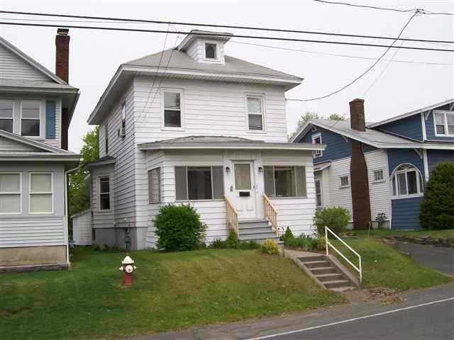 27 Osborne Road Colonie, NY 12205 - Photo 1 of 8 Photo 1