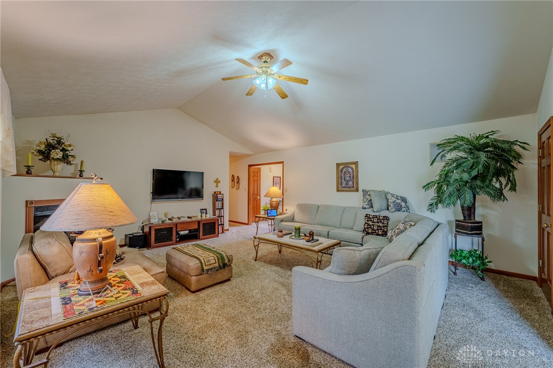 521 East Hoewisher Road Sidney, OH 45365 - Photo 18 of 42