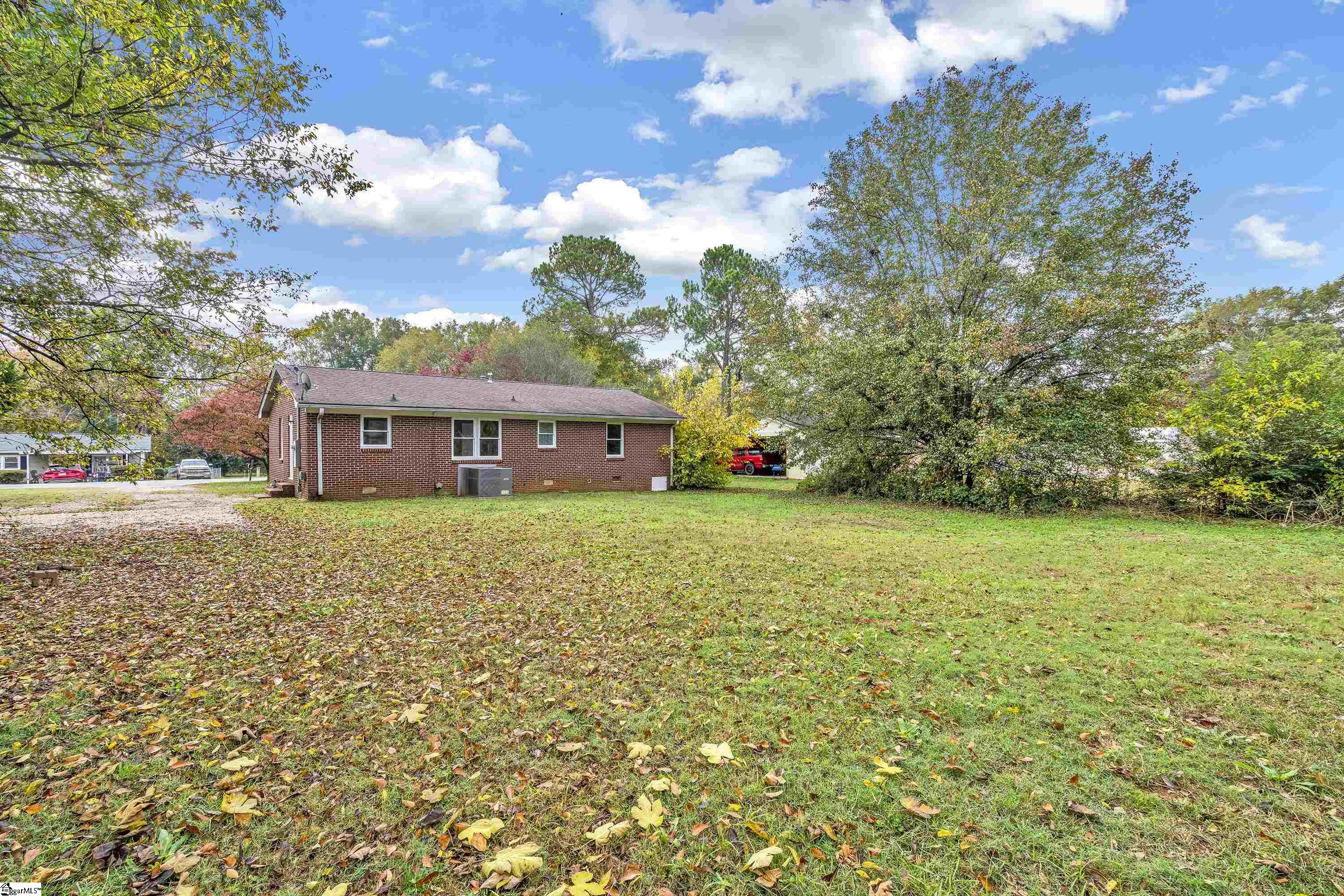 609 Derrydown Way Anderson, SC 29624 - Photo 16 of 22 Gallery Image 16