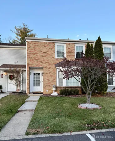 $474,999 | 125 Archery Court, Old Bridge, NJ 08857
