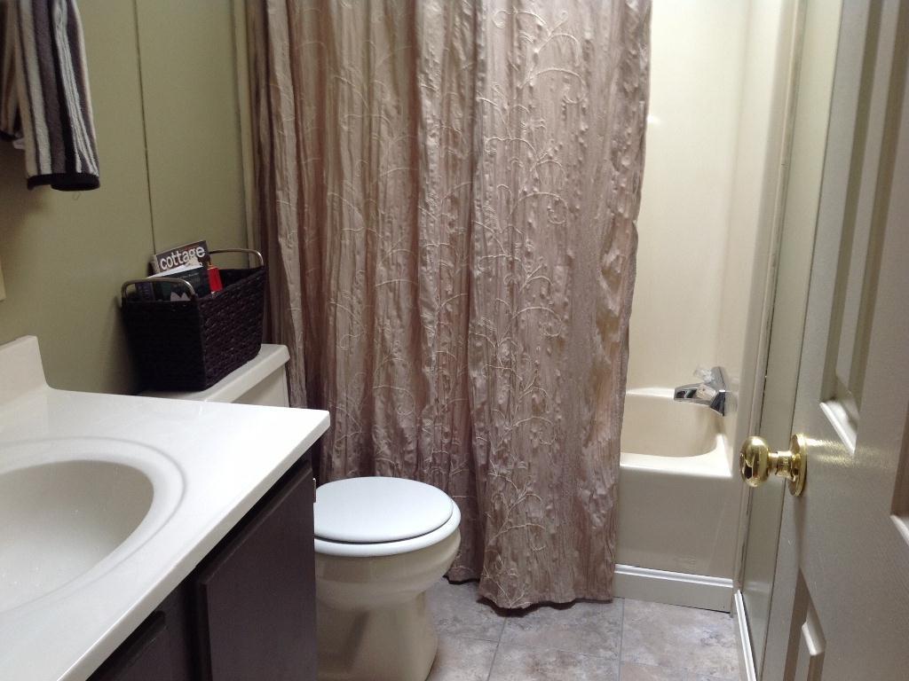 91 Richards Road Waterville, ME 04901 - Photo 19 of 19 Full Bath