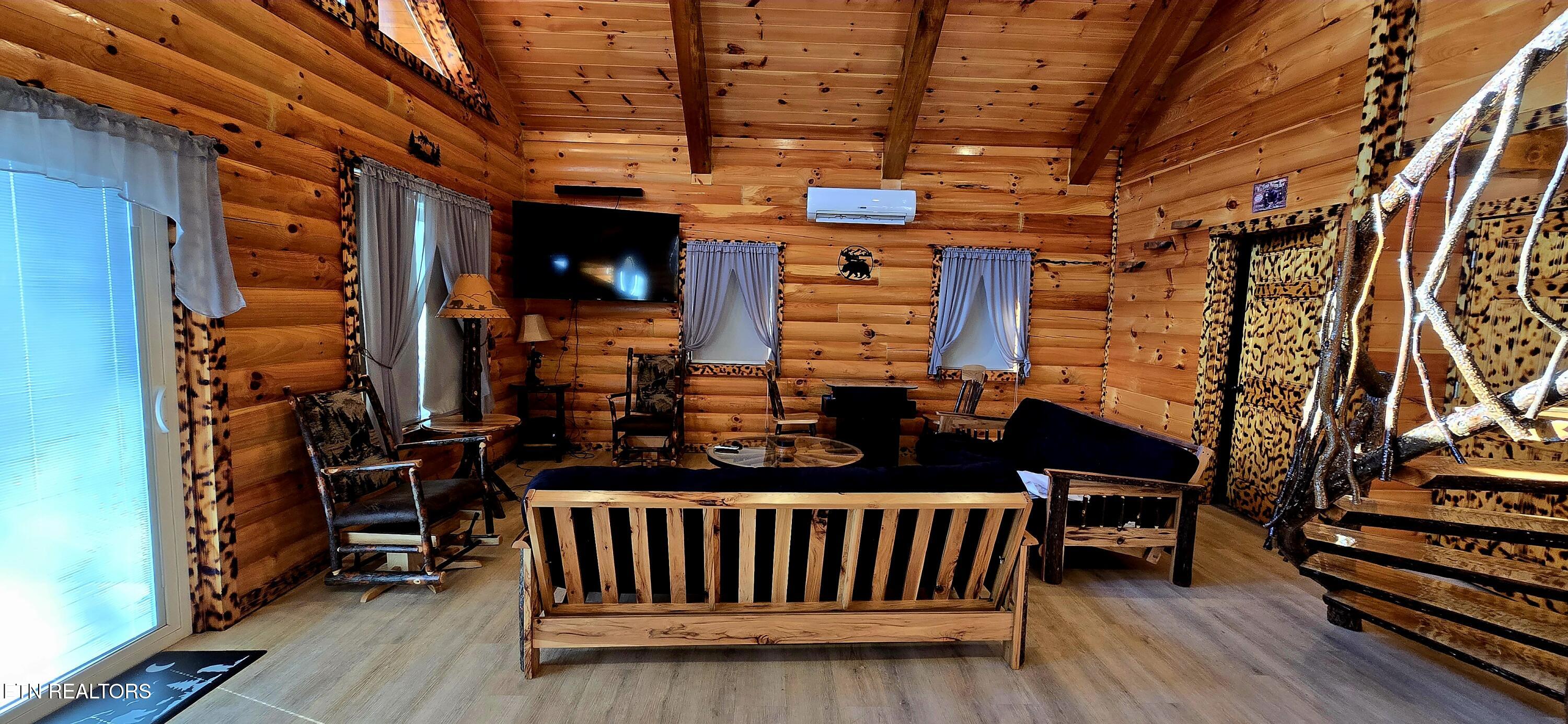 1120 Tucson Road Newport, TN 37821 - Photo 3 of 36 20260105_101308