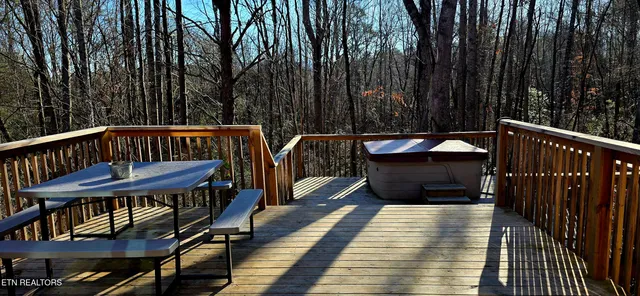 $515,000 | 1120 Tucson Road, Newport, TN 37821