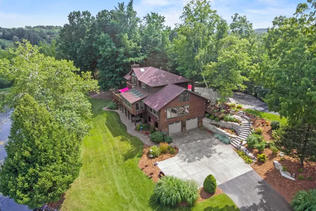 $1,950,000 | 6215 Riesch Road, West Bend, WI 53095