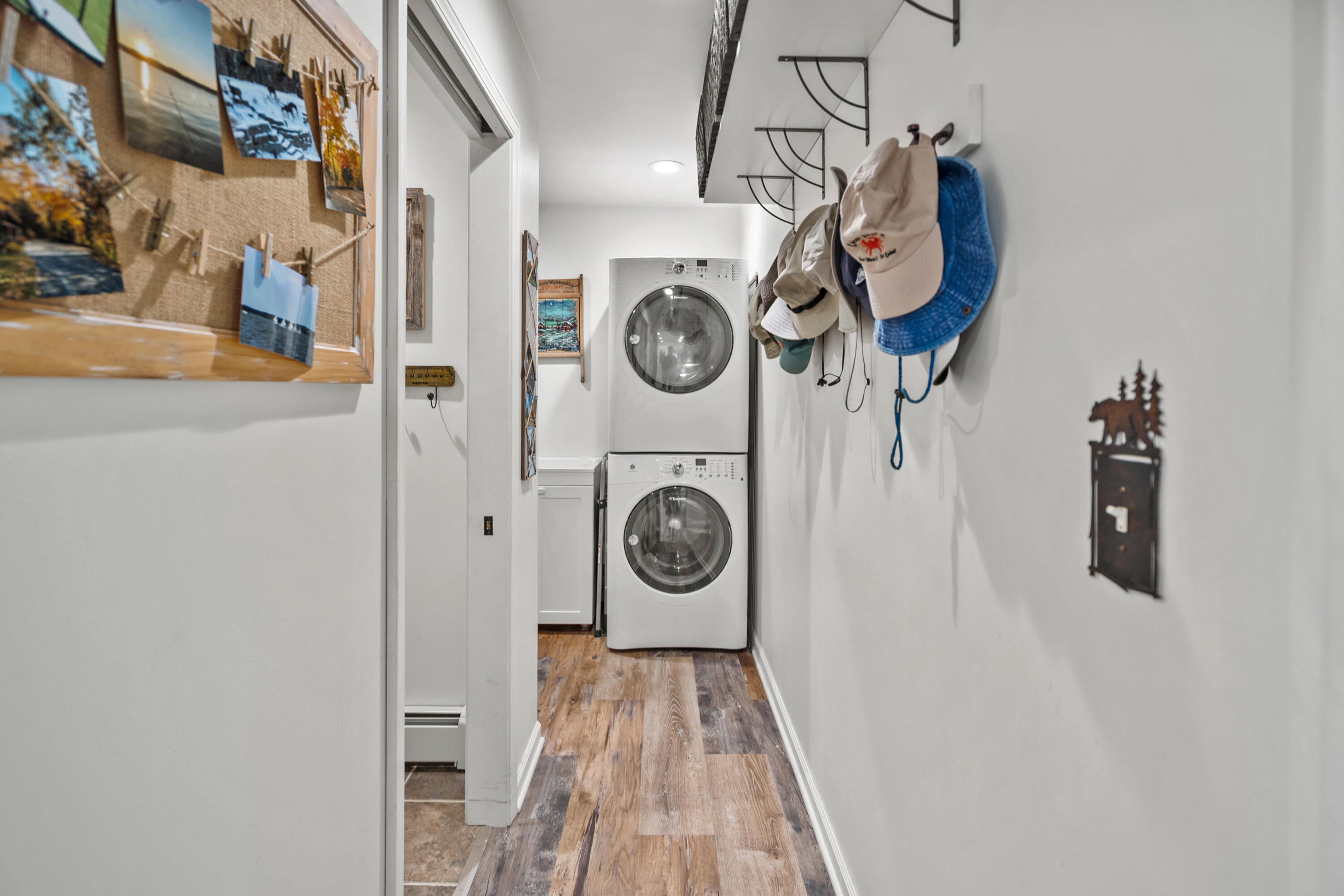 6215 Riesch Road West Bend, WI 53095 - Photo 9 of 71 DSC07774