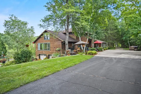 $1,950,000 | 6215 Riesch Road, West Bend, WI 53095