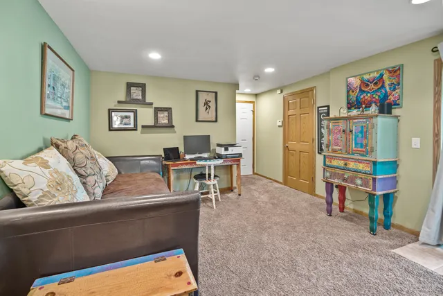 $1,950,000 | 6215 Riesch Road, West Bend, WI 53095