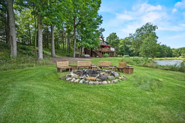 $1,950,000 | 6215 Riesch Road, West Bend, WI 53095