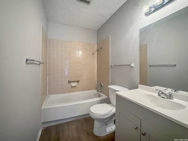 $1,215 | 9627 Vale, San Antonio, TX 78245