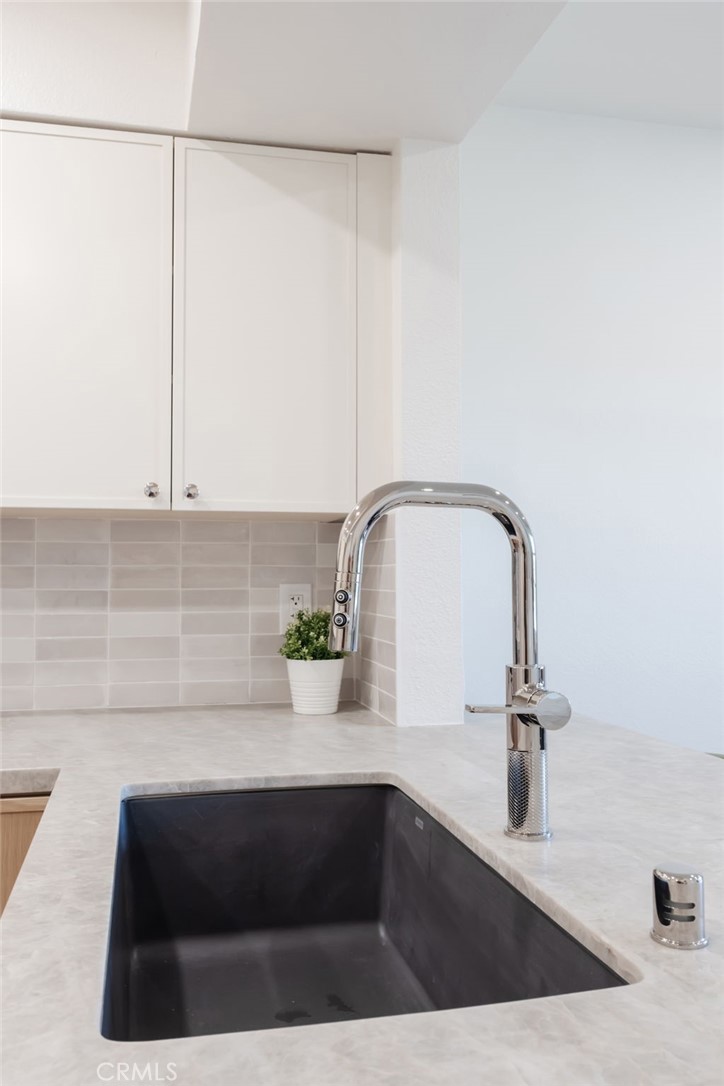 1044 252nd Street, Unit 4 Harbor City, CA 90710 - Photo 15 of 41 a close view of sink