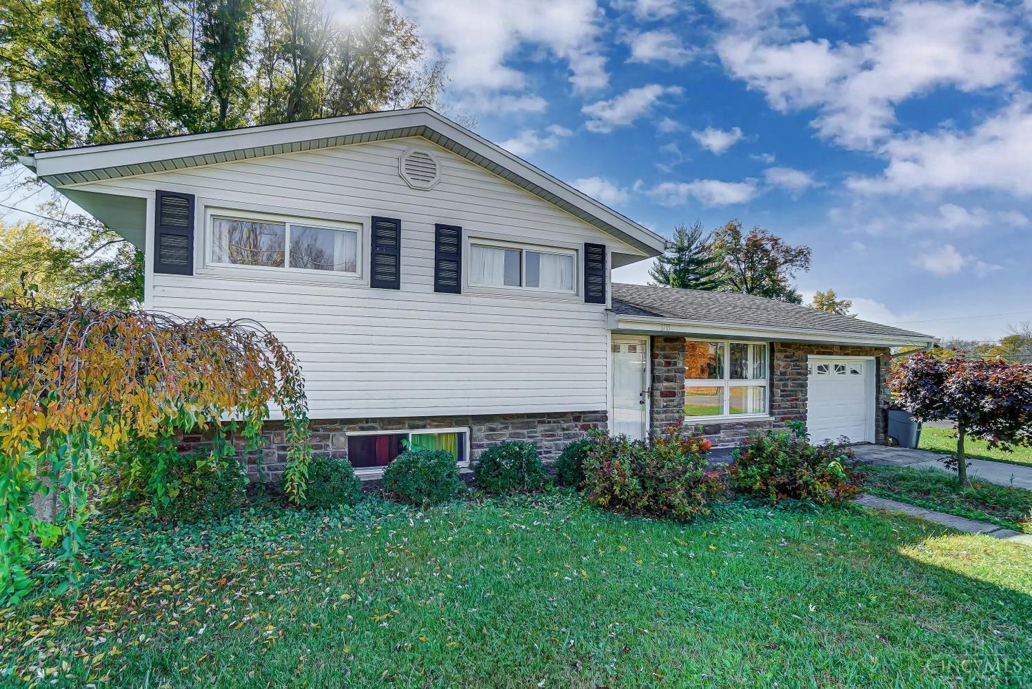 3715 Hamilton Mason Road Hamilton, OH 45011 - Photo 3 of 31