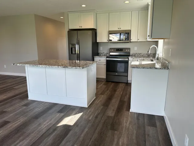 $369,416 | 5 Hwy 8 Floodwood Mn 55763, Floodwood, MN 55736