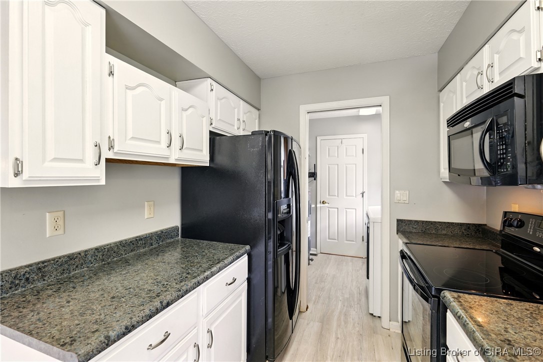 6618 Buttontown Road Greenville, IN 47124 - Photo 15 of 35 Kitchen 3