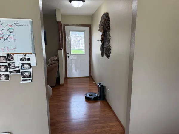$285,000 | 809 10th Street South, Sauk Centre, MN 56378