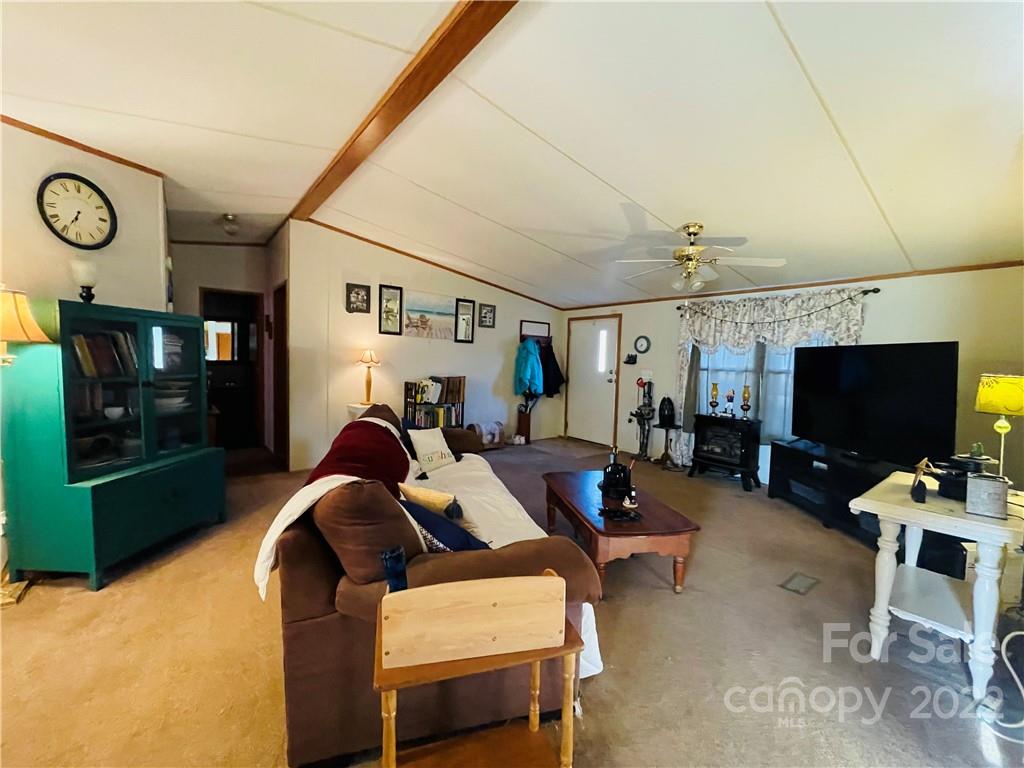 5519 Pittstown Road Hickory, NC 28602 - Photo 12 of 20 Gallery Image 12