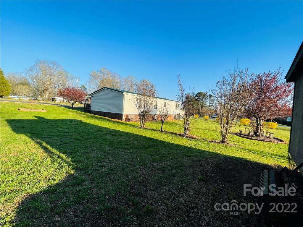 5519 Pittstown Road Hickory, NC 28602 - Photo 4 of 20 Gallery Image 4