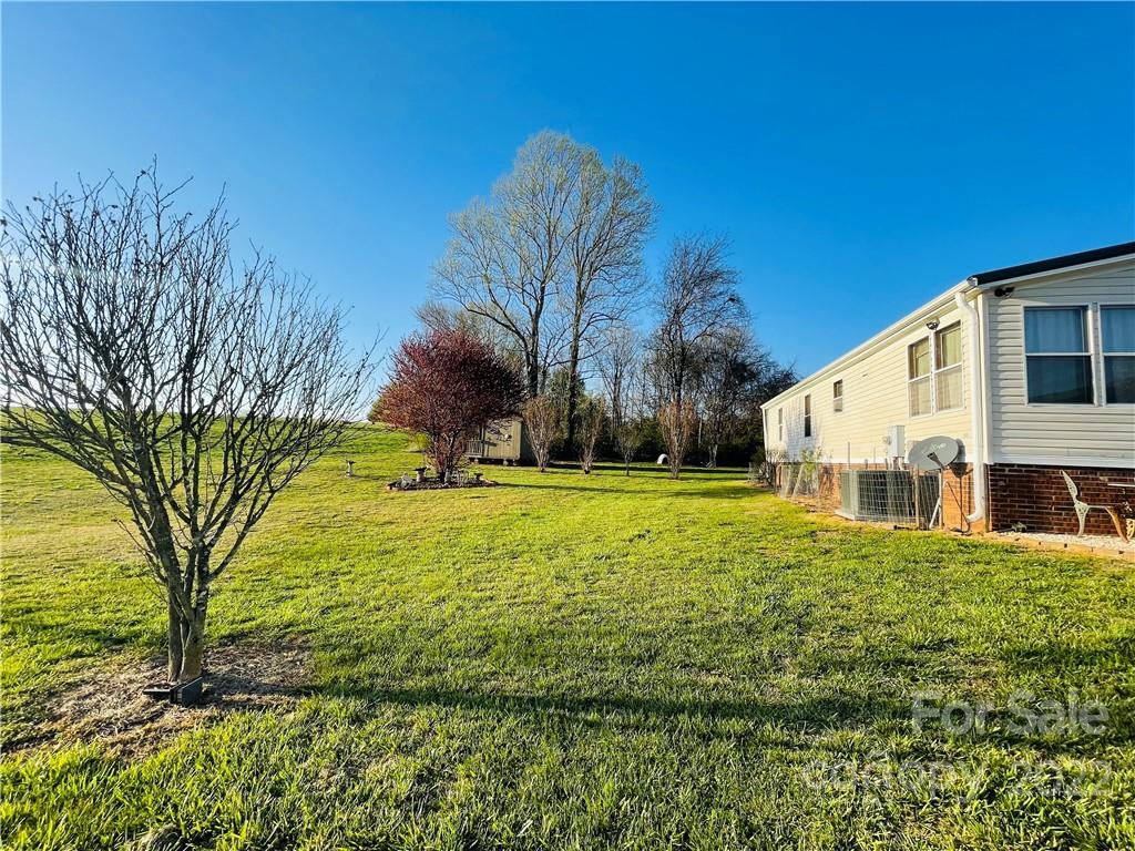 5519 Pittstown Road Hickory, NC 28602 - Photo 7 of 20 Gallery Image 7