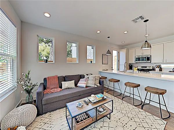 $2,200 | 5314 Downs Drive, Unit A, Austin, TX 78721