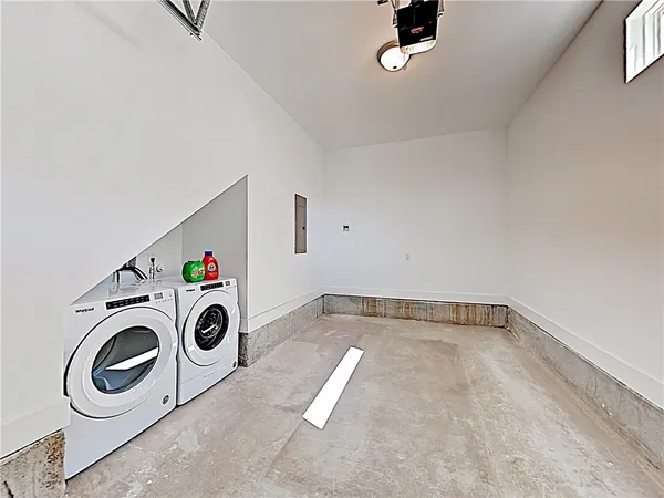 $2,200 | 5314 Downs Drive, Unit A, Austin, TX 78721