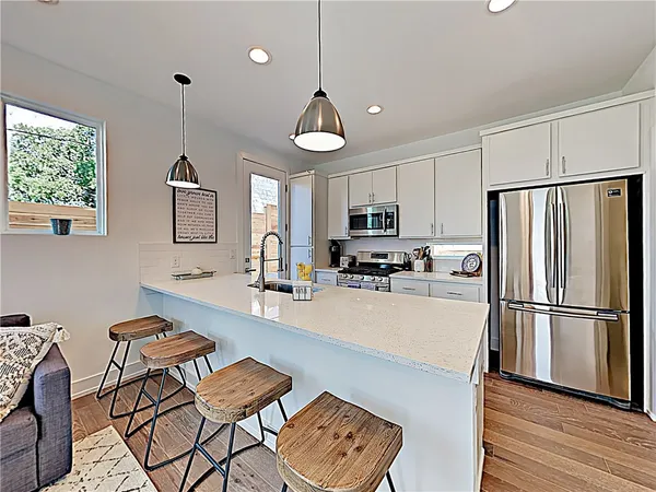 $2,200 | 5314 Downs Drive, Unit A, Austin, TX 78721