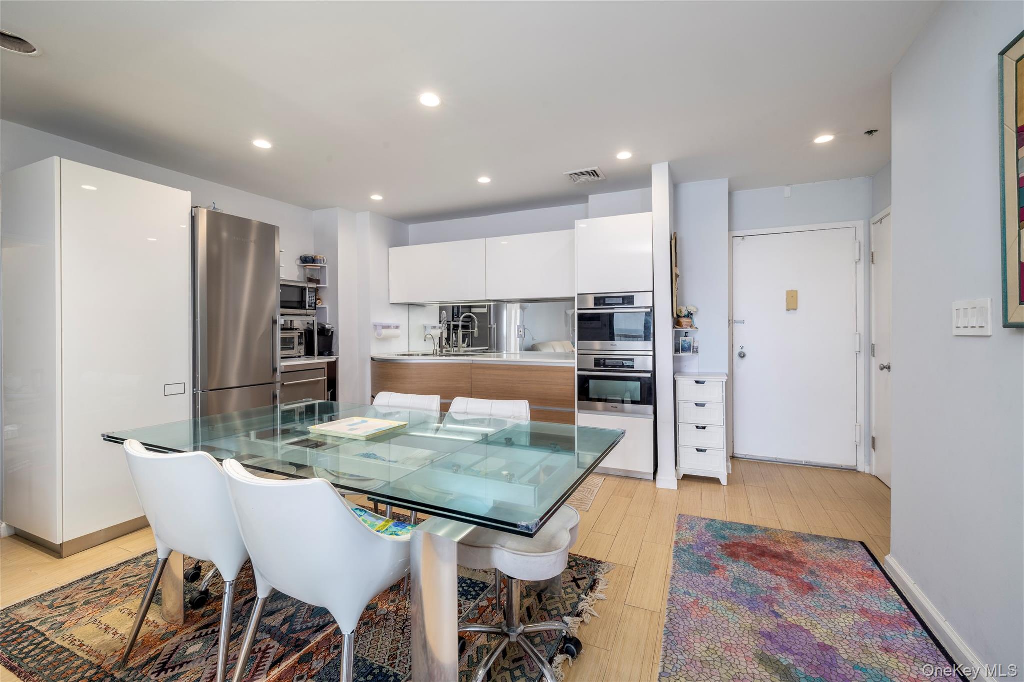 360 Shore Road, Unit 3E Long Beach, NY 11561 - Photo 8 of 26 Stainless Steel Appliances