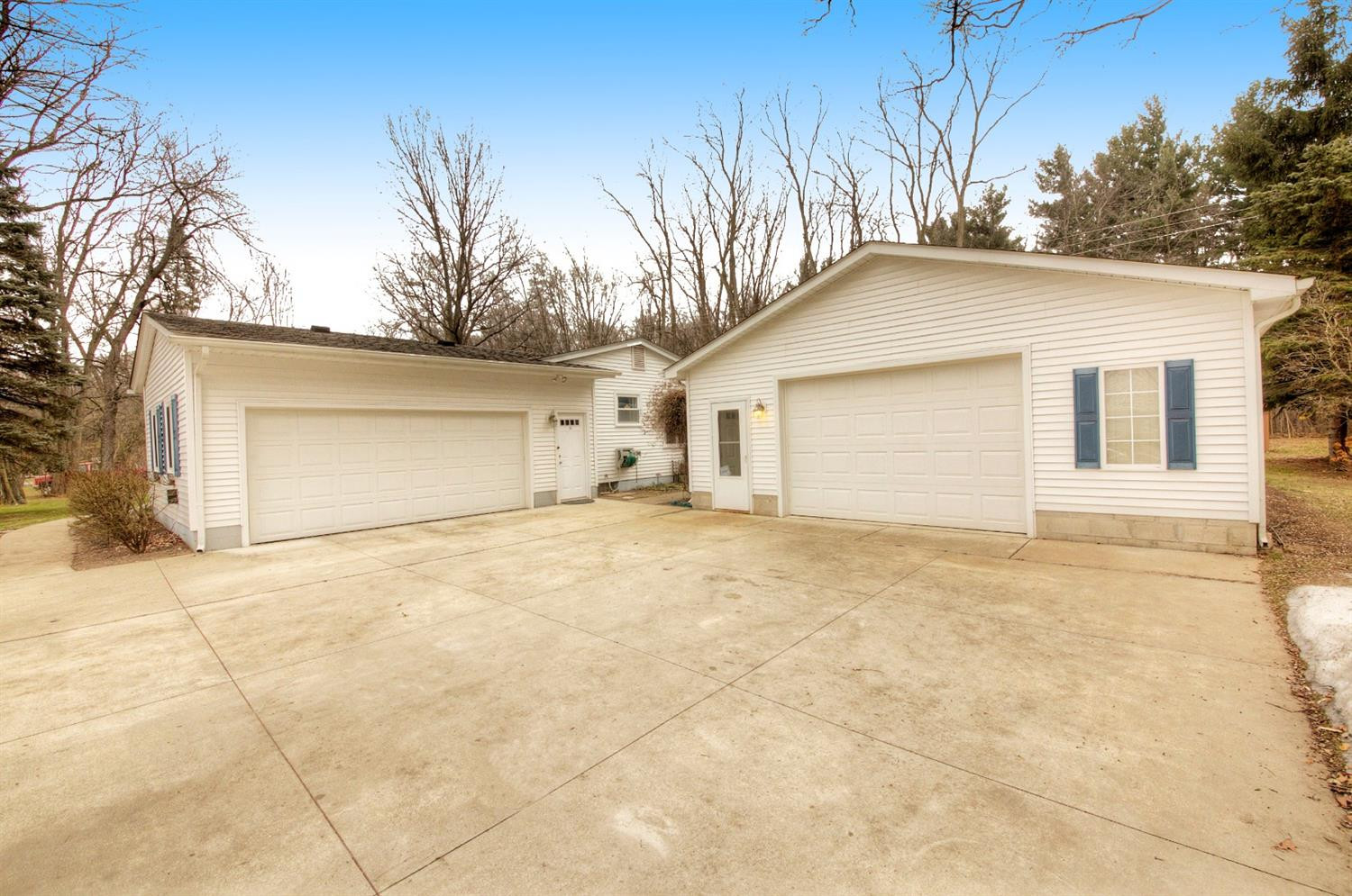 39919 Koppernick Road Canton, MI 48187 - Photo 3 of 25 Photo 3