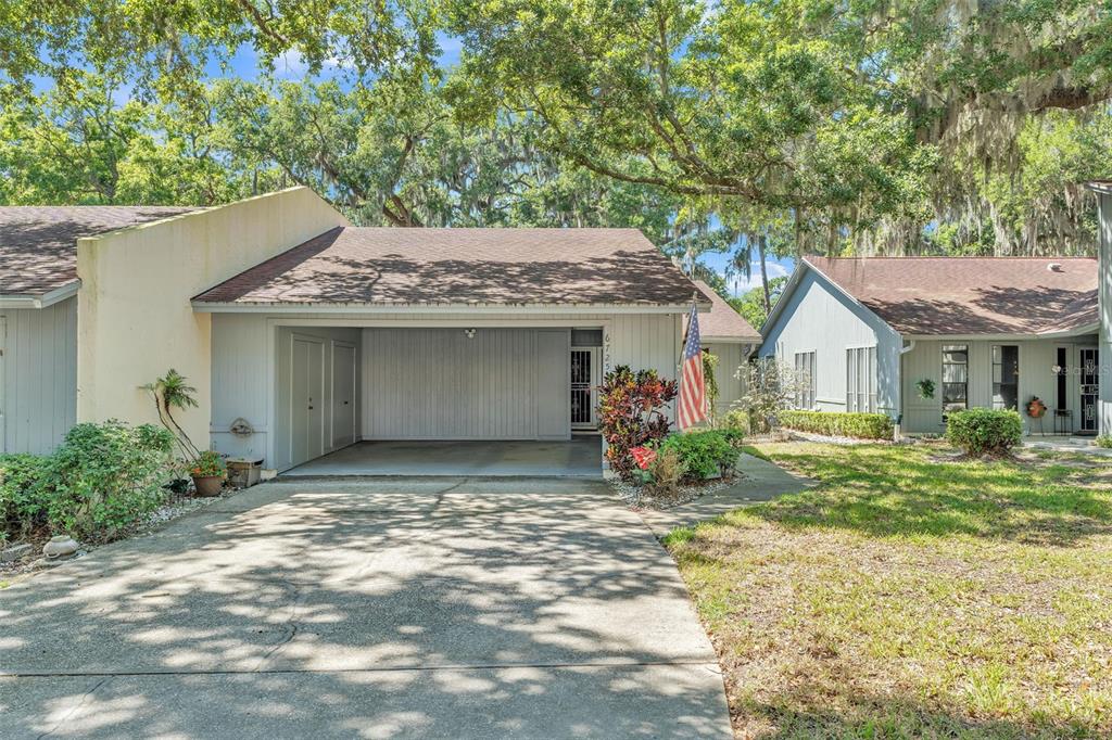6725 Trail Ridge Drive Lakeland, FL 33813 - Photo 3 of 76 Gallery Image 3